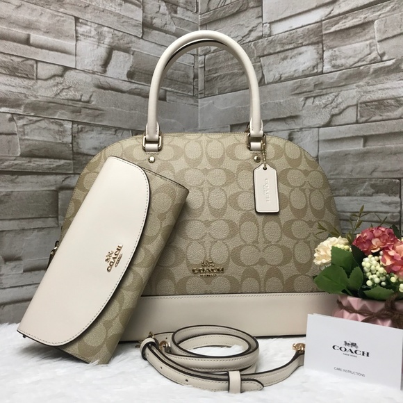 Coach Handbags - 👜COACH SET🌺SIERRA SATCHEL & WALLET